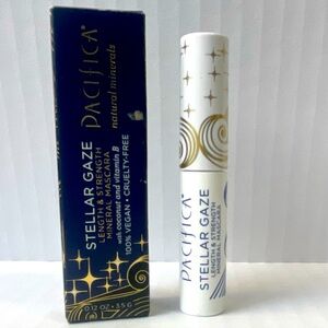 Pacifica
Stellar Gaze Length & Strength Mascara